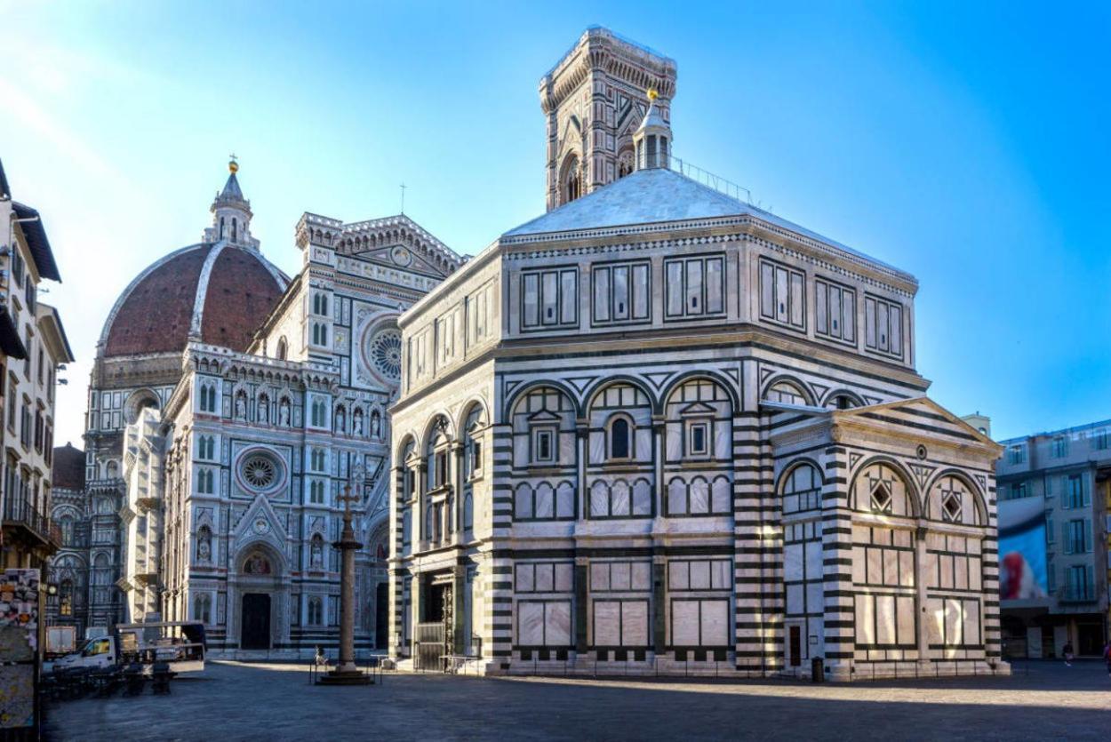 Roberto'S Apartment. Firenze Piazza Santa Croce. Bagian luar foto