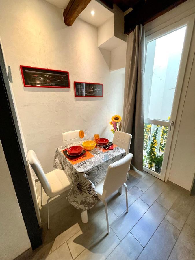 Roberto'S Apartment. Firenze Piazza Santa Croce. Bagian luar foto